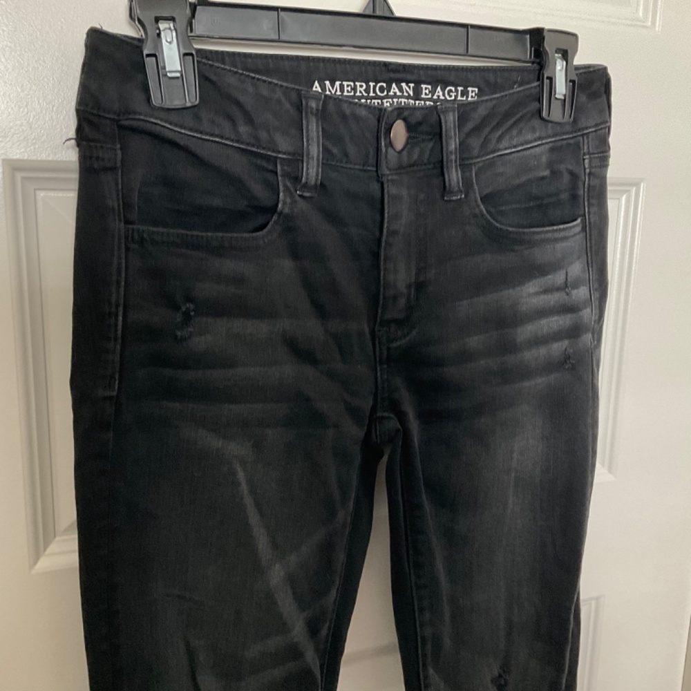 American Eagle Black Distressed Jeggings - Size 2 Long - Picture 3 of 12